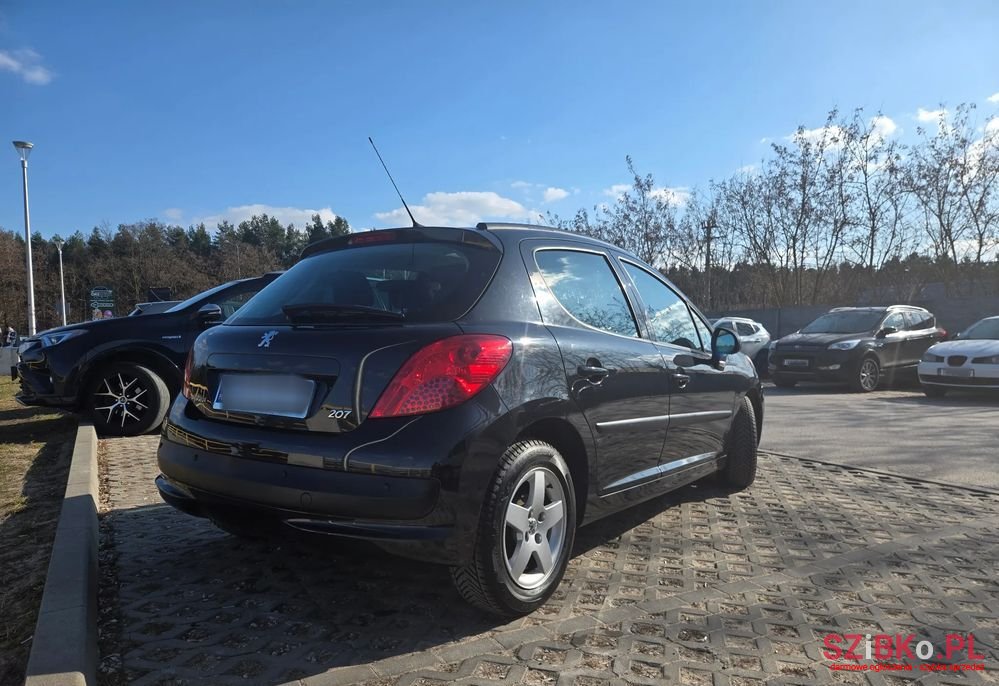 2008' Peugeot 207 1.4 Trendy photo #3