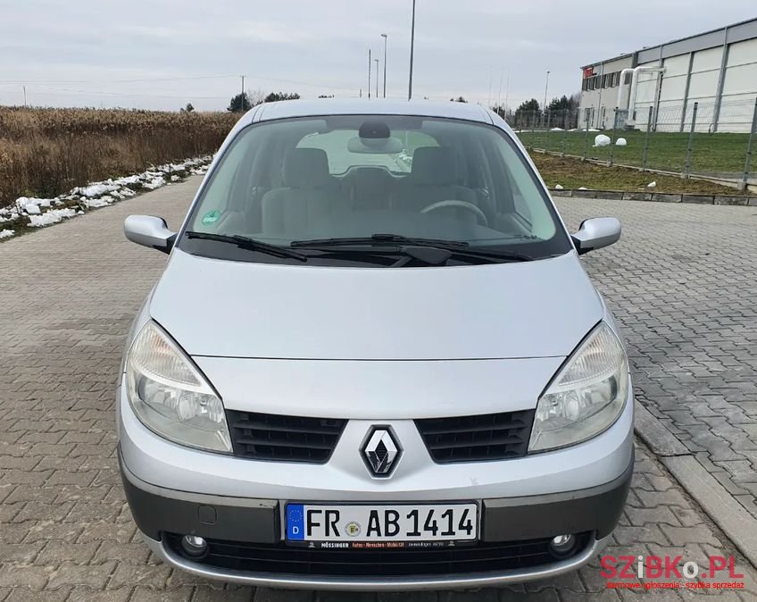 2006' Renault Scenic photo #5