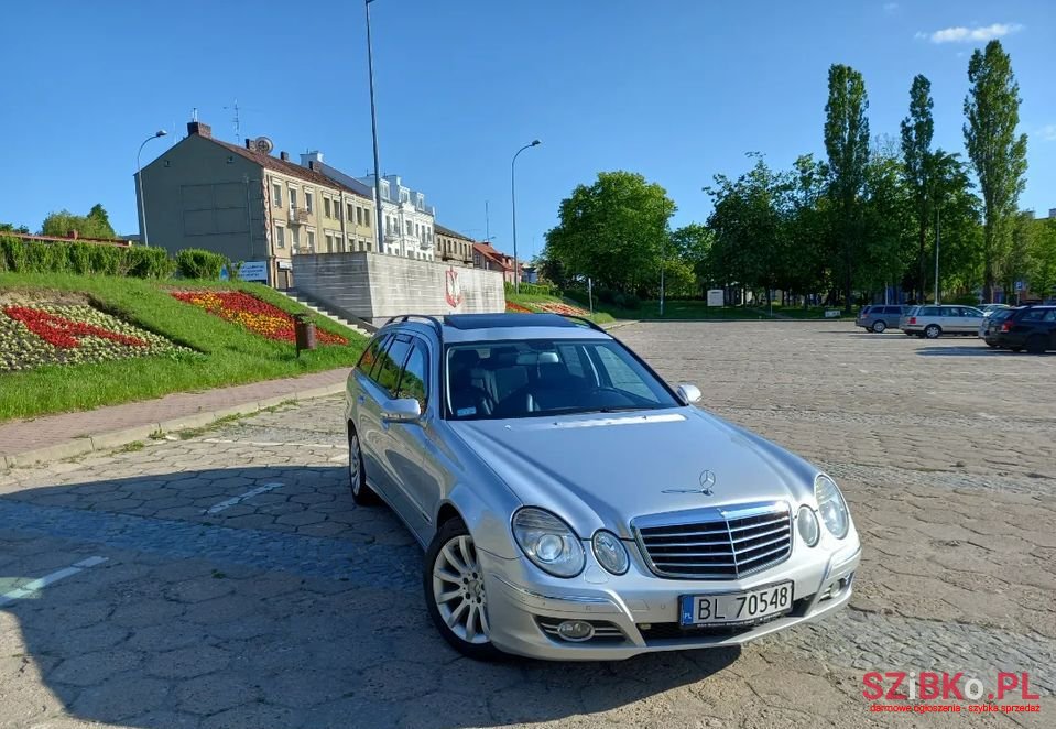 2007' Mercedes-Benz Klasa E photo #6
