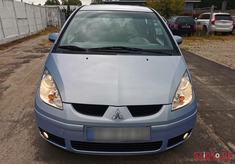 2006' Mitsubishi Colt 1.3 Cleartec Intense photo #2