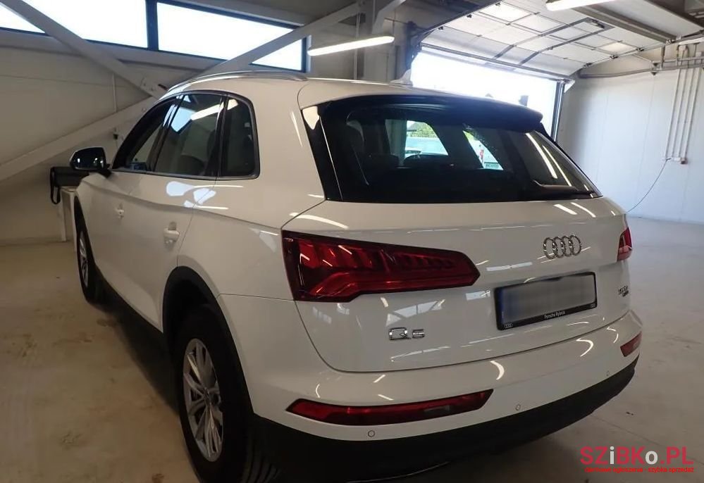 2019' Audi Q5 photo #1