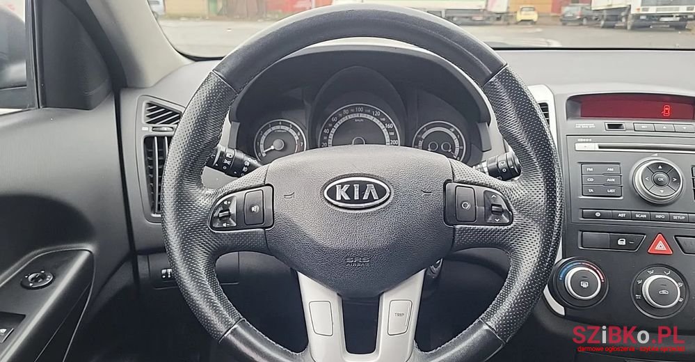 2010' Kia Ceed photo #6