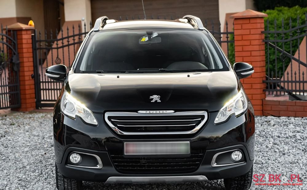 2015' Peugeot 2008 photo #6