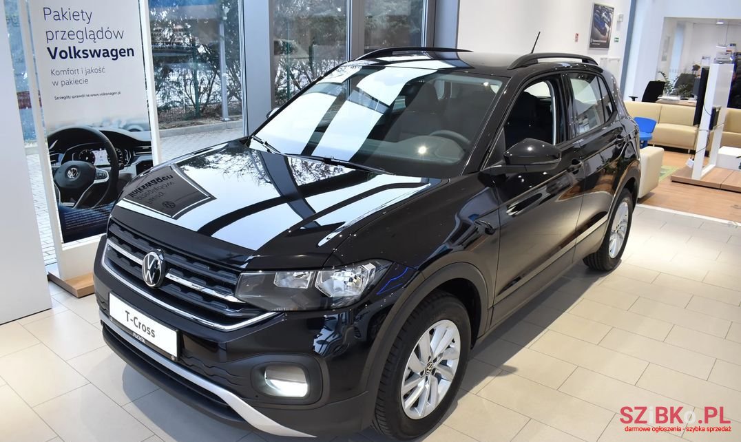 2023' Volkswagen T-Cross photo #1