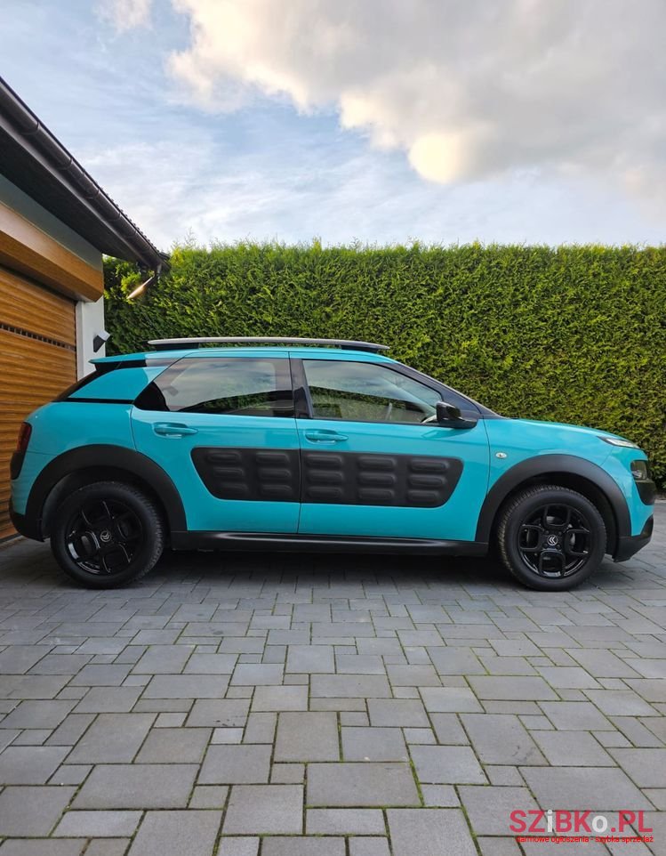 2015' Citroen C4 Cactus photo #2