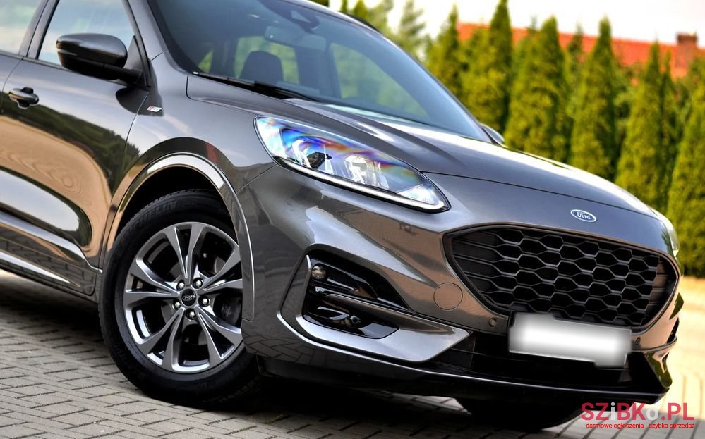 2022' Ford Kuga 1.5 Ecoboost Fwd St-Line photo #2