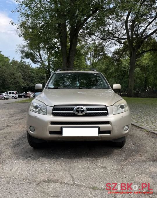 2008' Toyota RAV4 photo #2