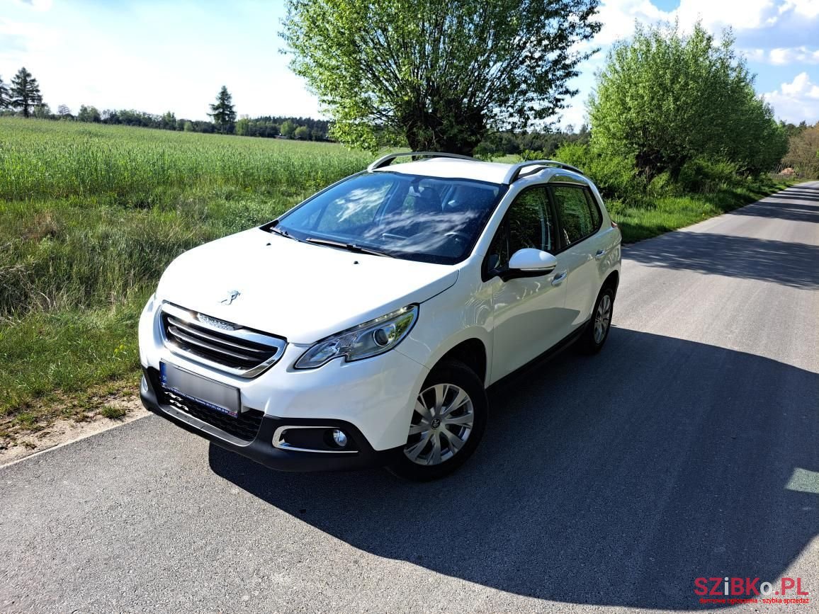 2014' Peugeot 2008 photo #2