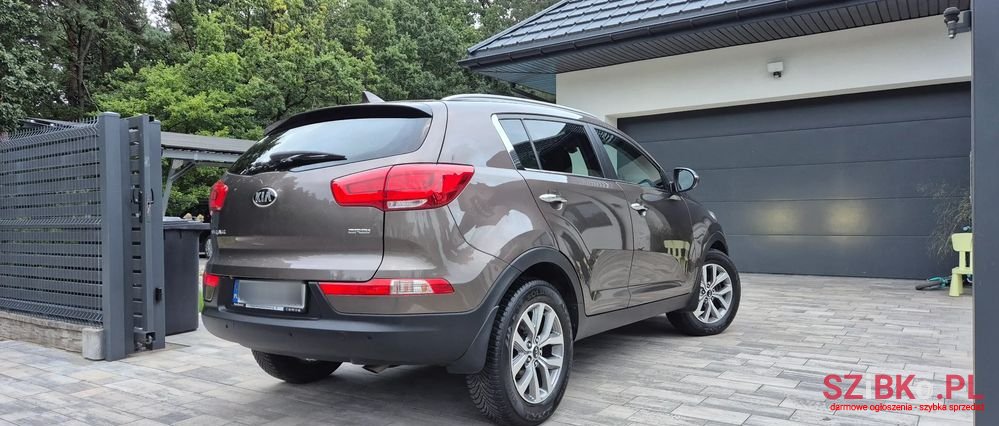 2015' Kia Sportage 1.7 Crdi L 2Wd photo #3