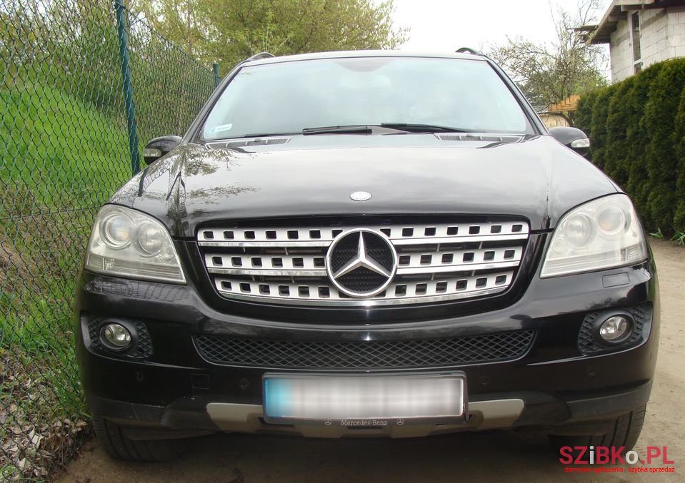 2008' Mercedes-Benz Ml photo #5