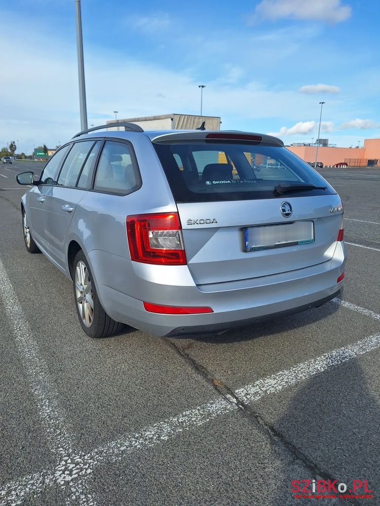 2016' Skoda Octavia 2.0 Tdi Style Dsg photo #5