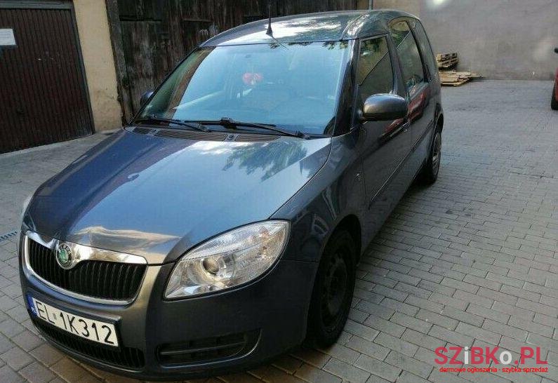 2008' Skoda Roomster photo #1