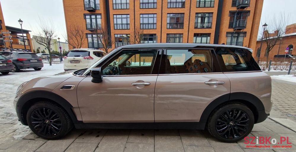 2022' MINI Clubman Cooper photo #3