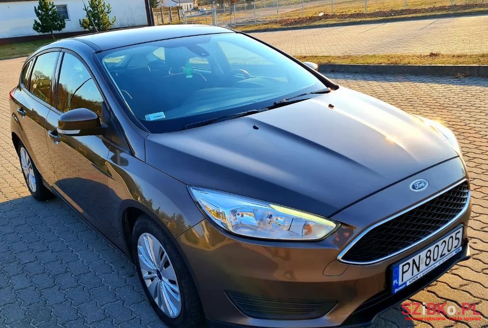 2016' Ford Focus photo #3