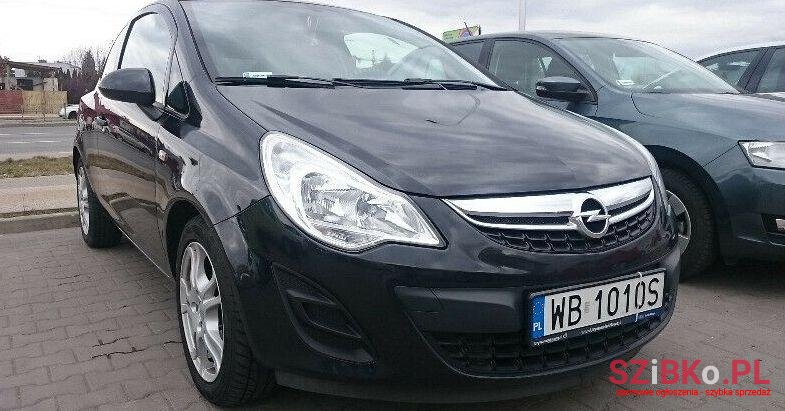 2012' Opel Corsa photo #1