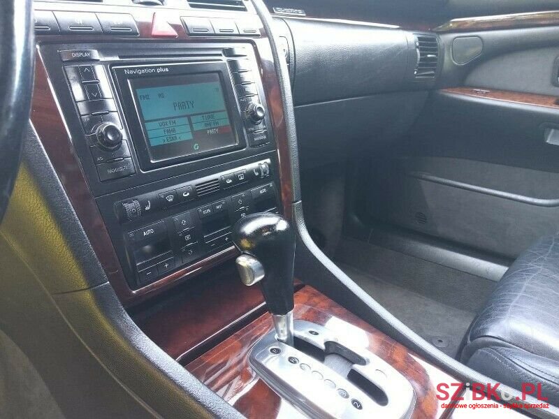 1999' Audi A8 photo #5