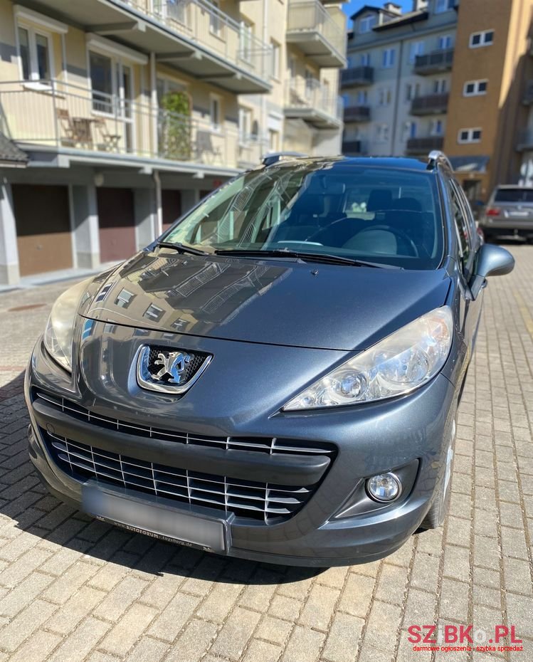 2012' Peugeot 207 1.4 16V Trendy photo #1