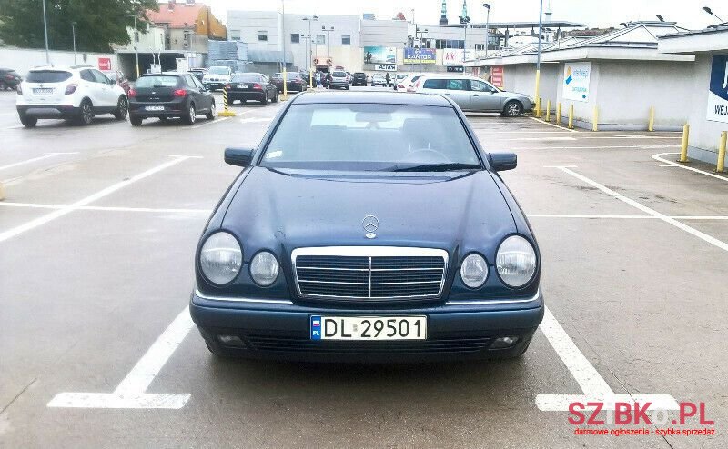 1997' Mercedes-Benz Klasa E photo #3