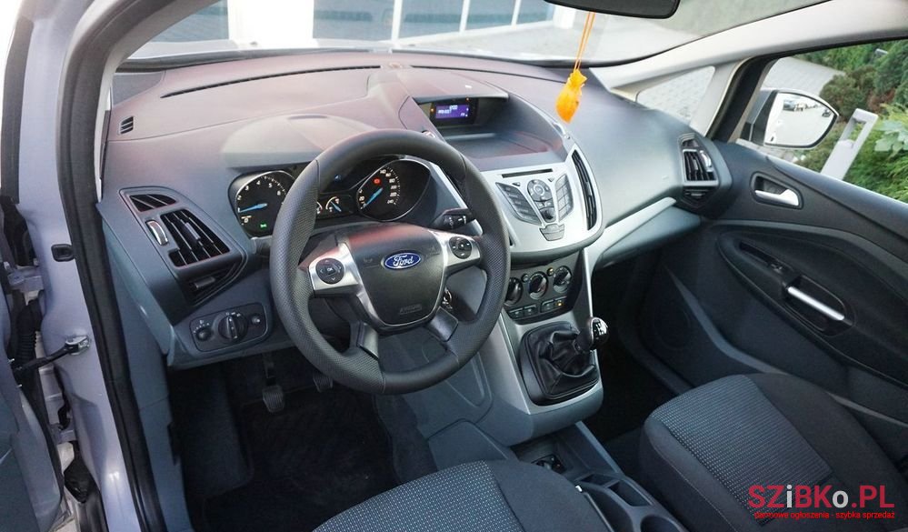 2011' Ford Grand C-MAX 1.6 Trend photo #5