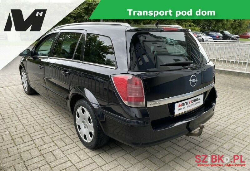2005' Opel Astra photo #2