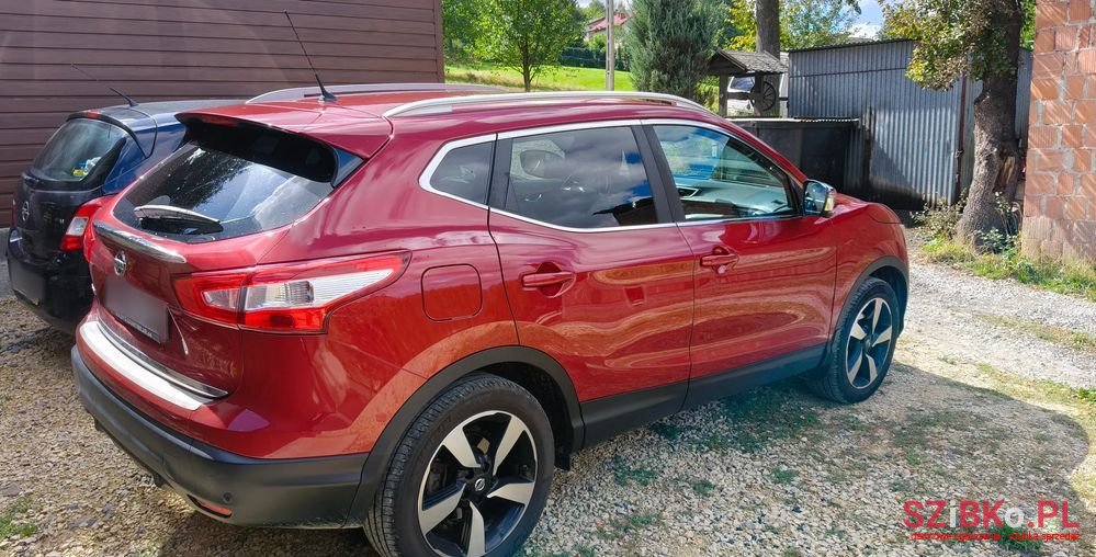 2015' Nissan Qashqai 1.6 Dig-T Tekna photo #2