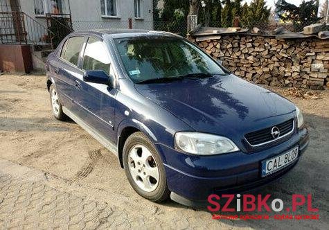 2006' Opel Astra photo #1