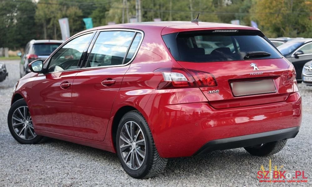 2013' Peugeot 308 photo #4