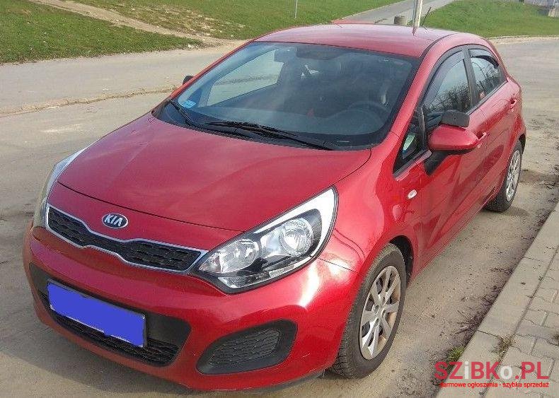2014' Kia Rio photo #2