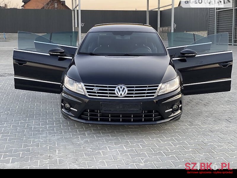 2014' Volkswagen CC photo #5