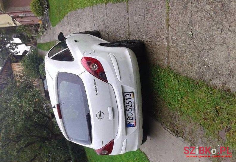 2008' Opel Corsa photo #2