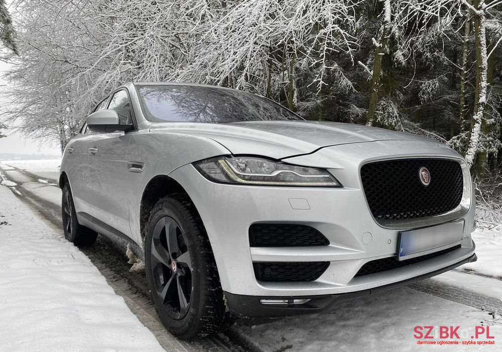 2017' Jaguar F-Pace 2.0 I4P Awd Prestige photo #5