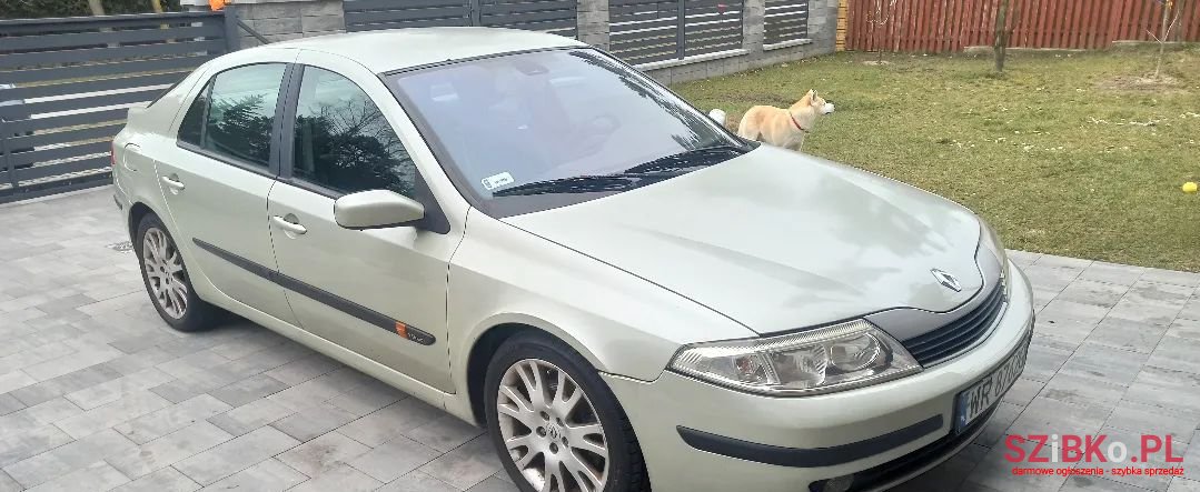 2002' Renault Laguna photo #3