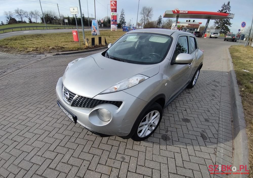 2011' Nissan Juke 1.6 Visia photo #2