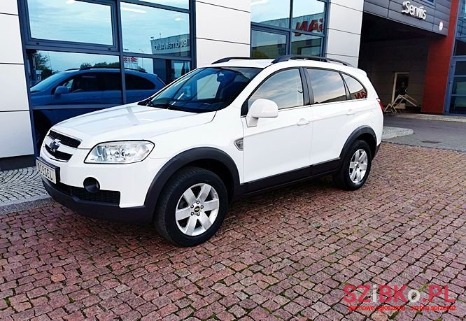 2010' Chevrolet Captiva photo #1