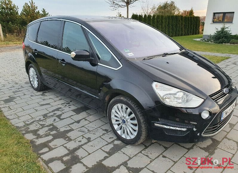 2012' Ford S-Max photo #1