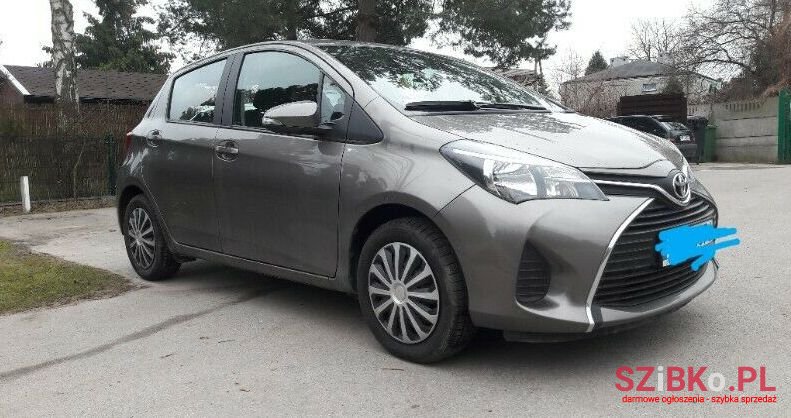 2016' Toyota Yaris photo #1