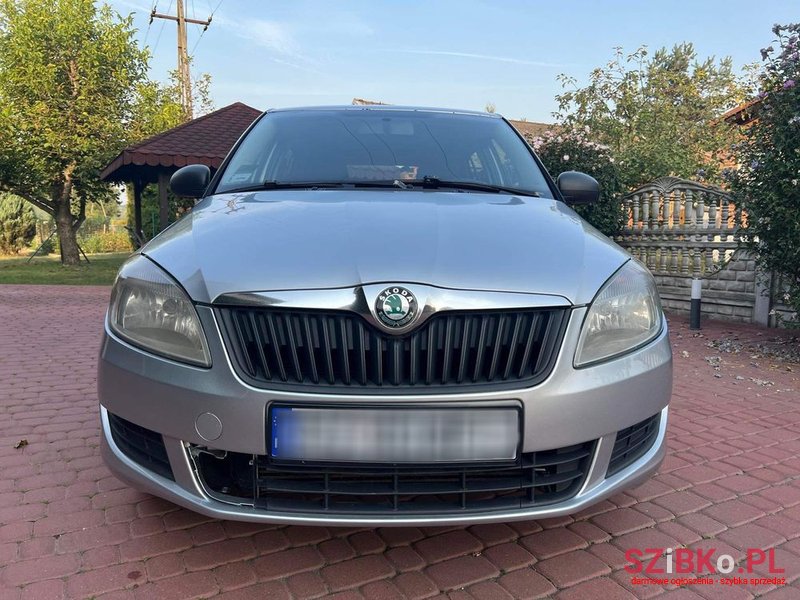 2010' Skoda Fabia photo #6