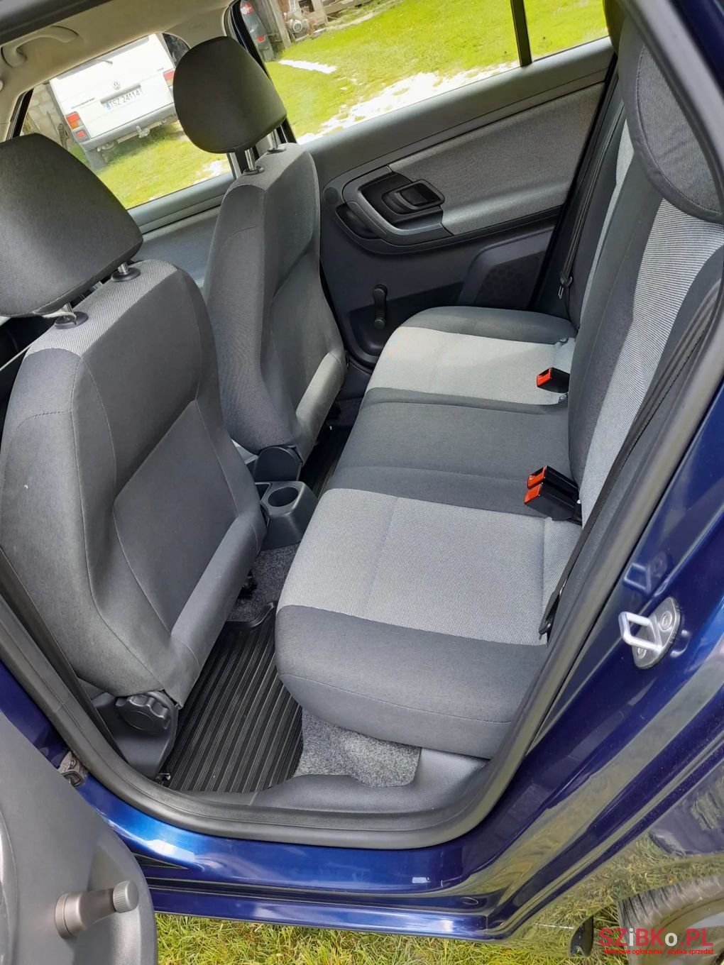 2010' Skoda Fabia photo #6