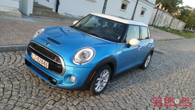 2015' MINI Cooper photo #1