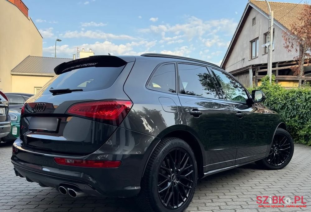 2017' Audi SQ5 photo #4