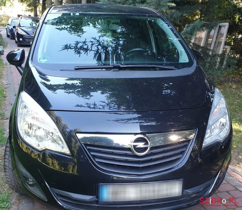 2012' Opel Meriva photo #1