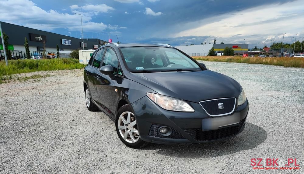 2011' SEAT Ibiza photo #1