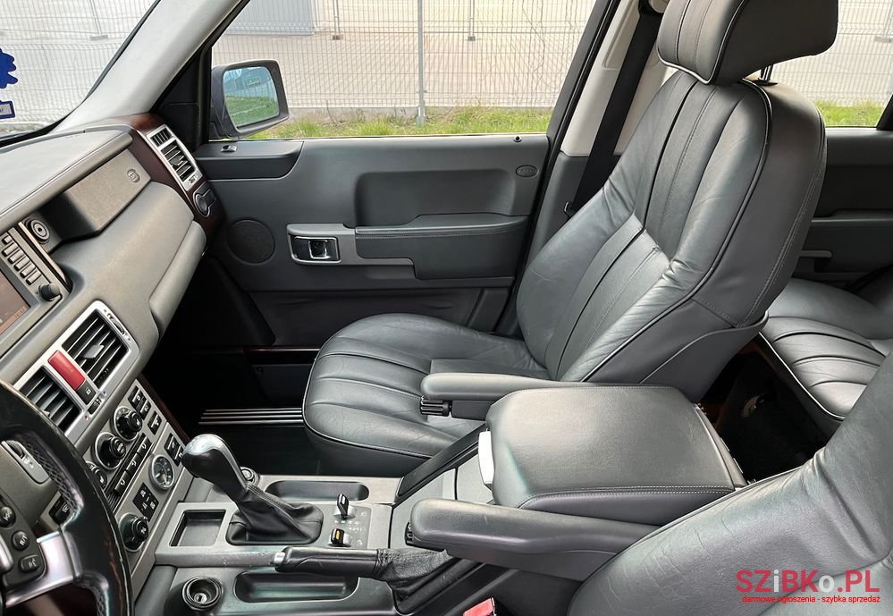 2003' Land Rover Range Rover 4.4 Vogue photo #5