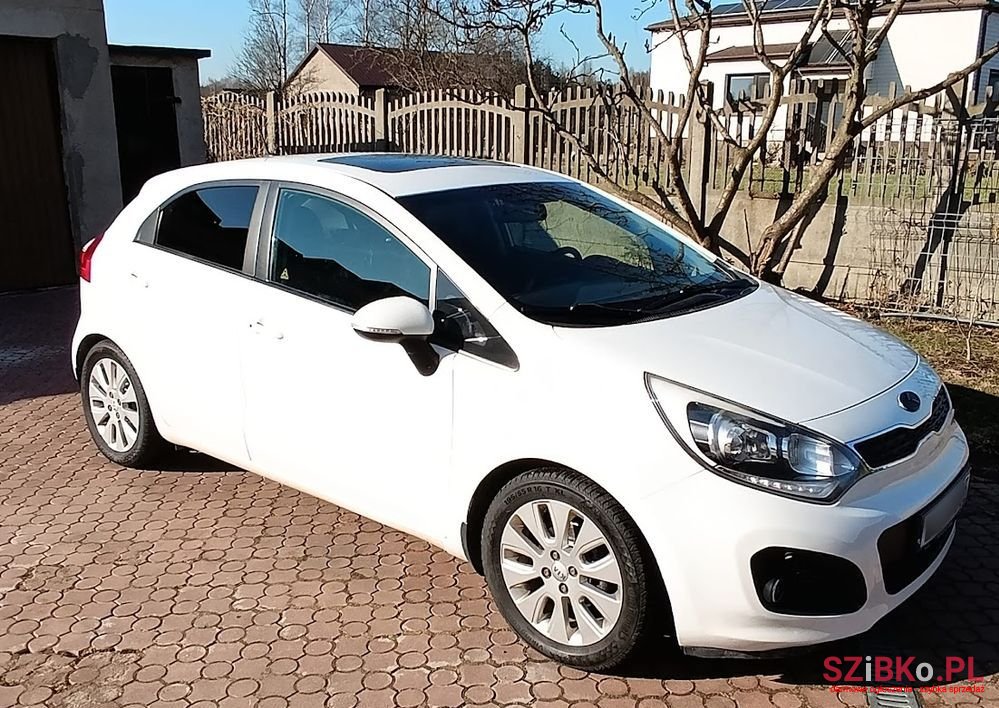 2012' Kia Rio photo #1