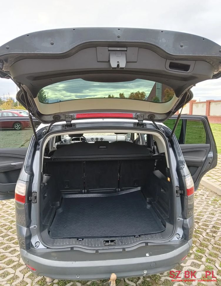 2008' Ford S-Max photo #6