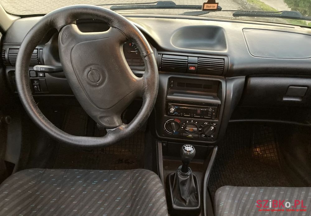 2000' Opel Astra photo #5