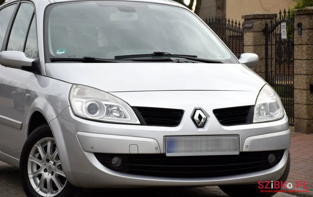 2008' Renault Scenic 1.6 16V Alize photo #1