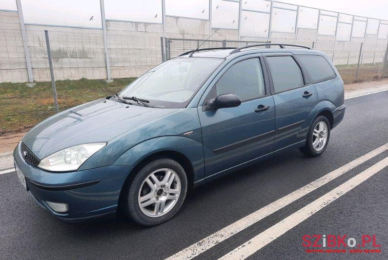 2002' Ford Focus photo #1