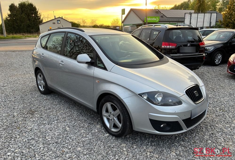 2012' SEAT Altea XL photo #1