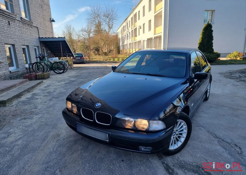 1997' BMW 5 Series 520I photo #2